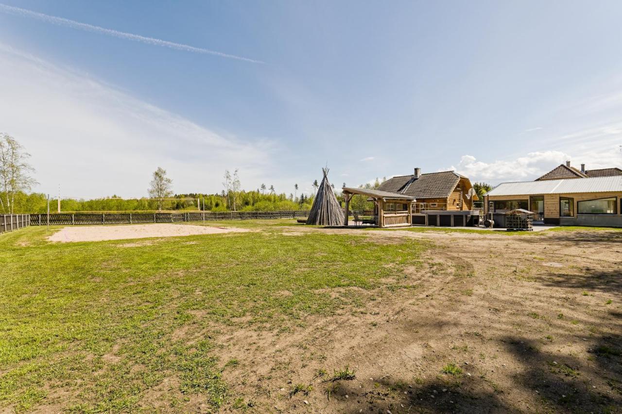 Kajamaa Holiday Home Saku Exteriér fotografie